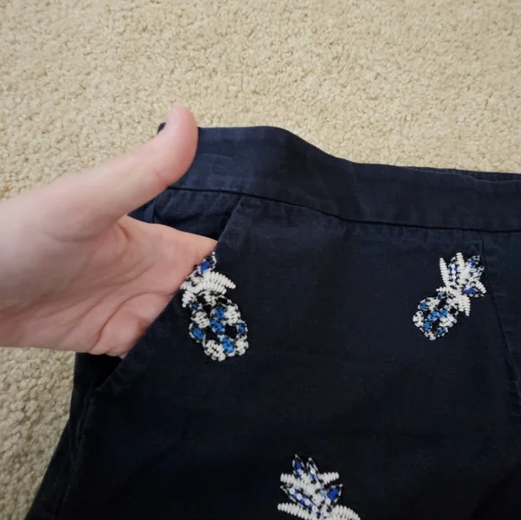 Loft Navy Pineapple Embroidered Beaded Women's Shorts Size 14 - Picture 6 of 12